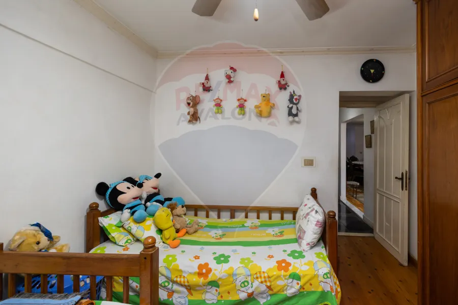 شقة للبيع 165 م صافى لوران (ش الاقبال)