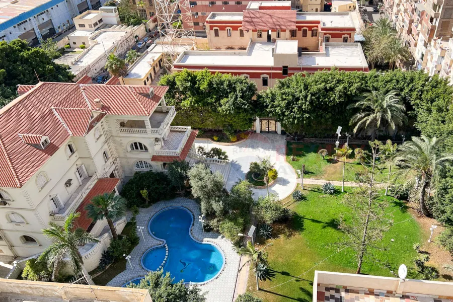 شقة للبيع 105 م زيزينيا (ش الامير جميل)