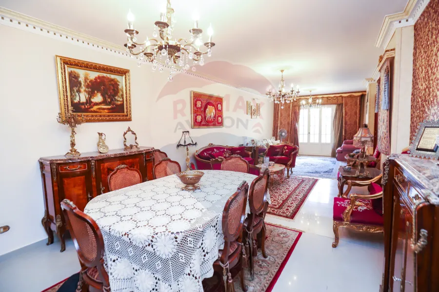 شقة للبيع 120 م ميامى ( ش عبد الوهاب متفرع من خليل حماده )