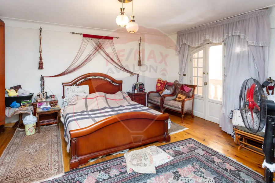 Apartment for sale 240 m Glim (Abdel Salam Arif St.)