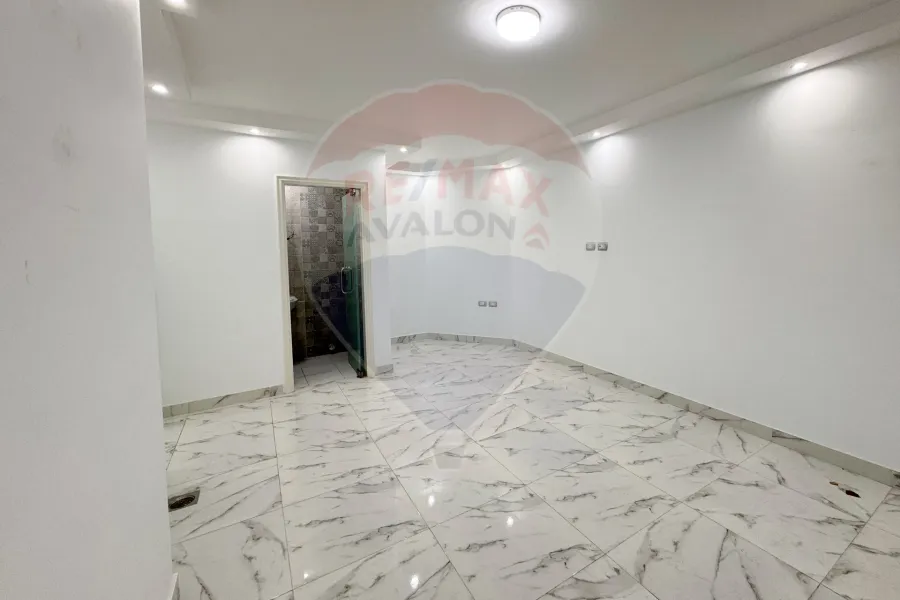 Administrative apartment for rent 100 m Smouha (Bahaa Al Din Al Ghouri St - Brand building)