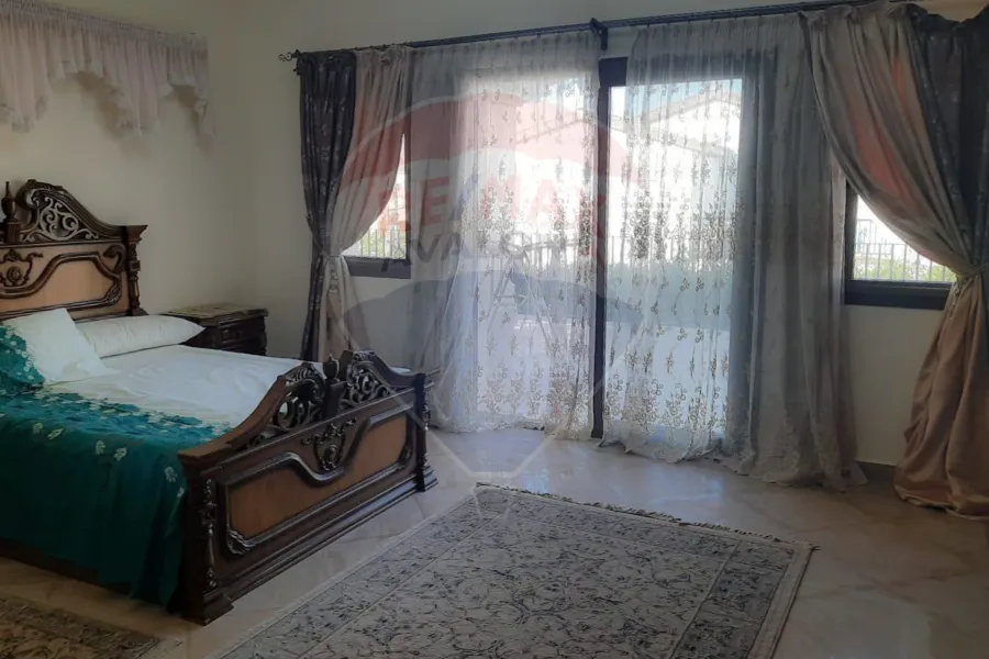 فيلا ستاند الون للبيع الساحل ( مراسي - خطوات من club house and north beach - نموذج v1)