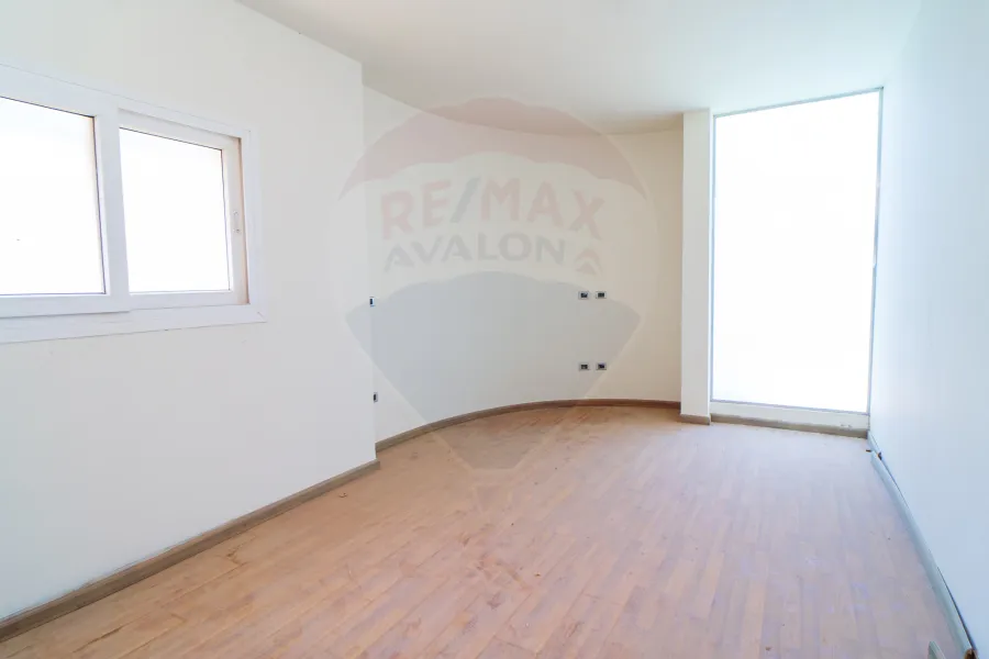 Villa Twin House for sale 280 m North Coast (Sidra Village)