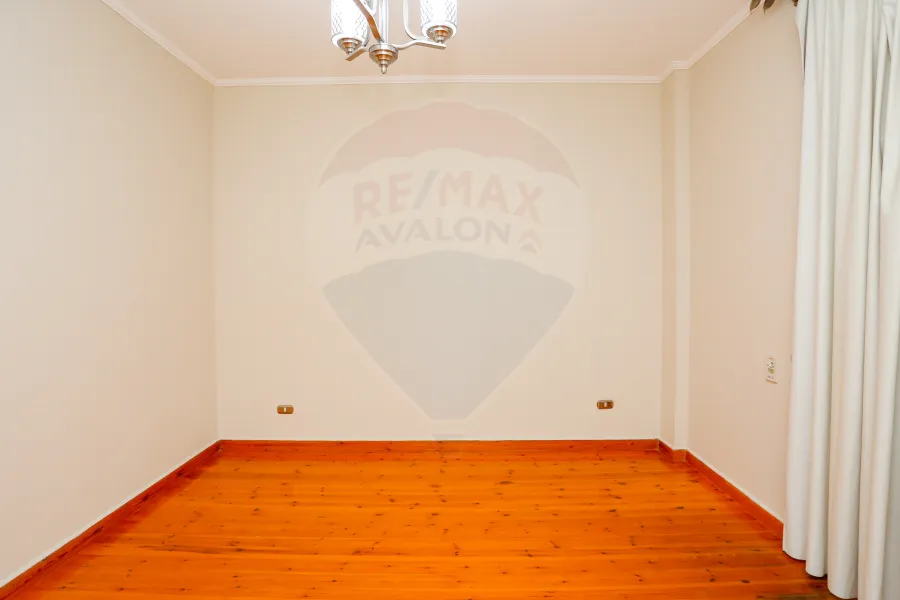 Duplex apartment for sale 320 m Louran (Al Wataniya Ibrahim Nassir St - Branched from Shaarawy)