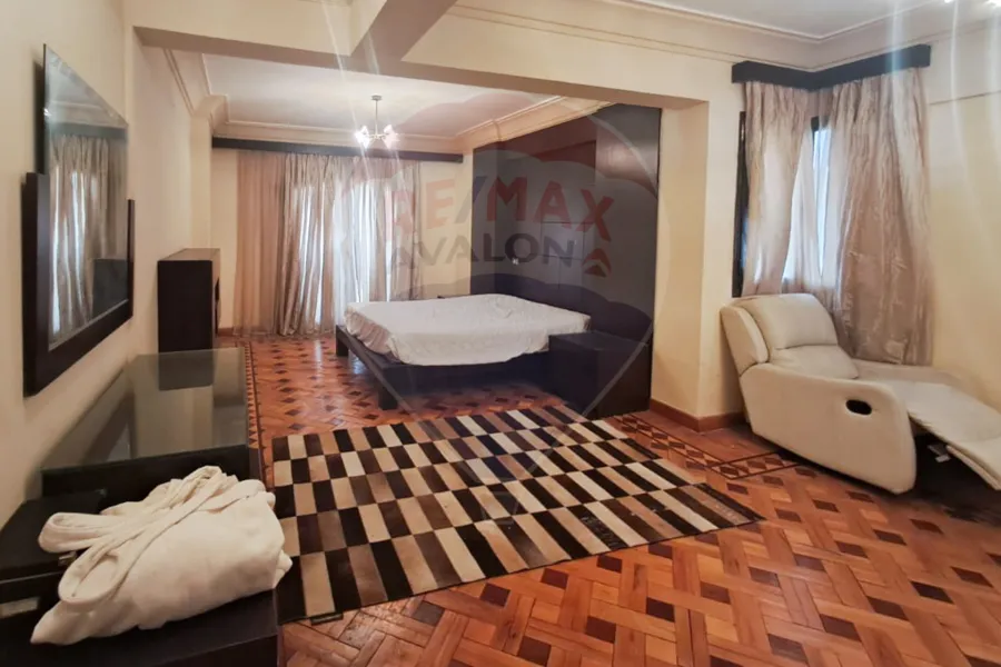 شقة للإيجار المفروش 200 م سموحة (ش فوزي معاذ