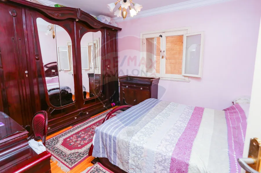 شقة للبيع 135 م سموحة (المربع الذهبي)