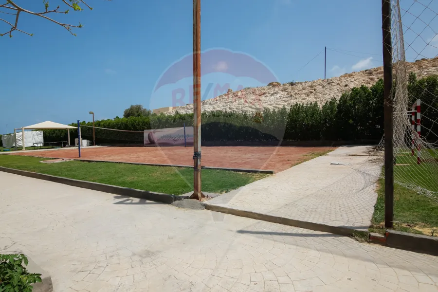 Chalet + garden for sale on the coast (Grand Hills Village) 60 m