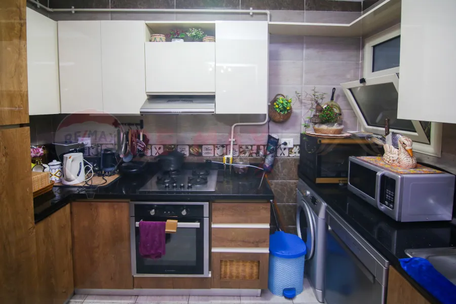 Duplex apartment for sale 185 m Sidi Bishr (Mohamed Naguib St.)