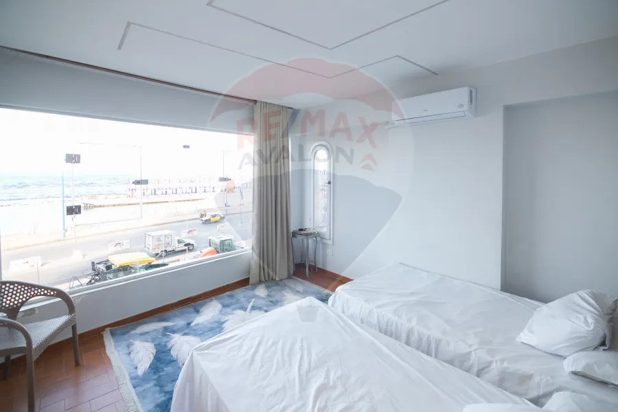 Apartment for sale 175 m Al Asafra Bahri (Directly on the sea)