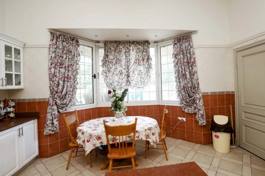 فيلا مفروش للايجار 2980م بكينج مريوط  (بكومباوند اللوتس - ش محمد رشيد)