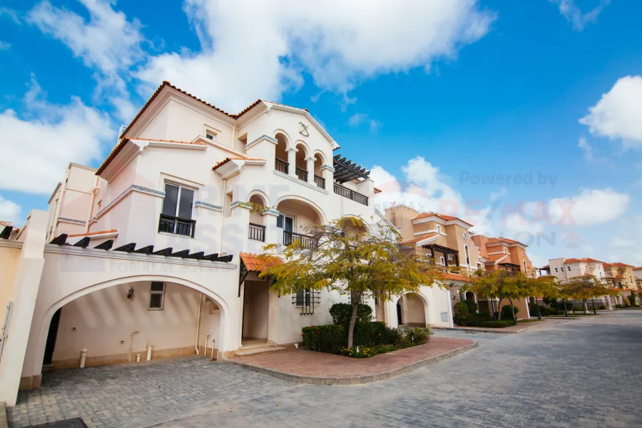 فيلا للبيع 295 م كينج مريوط (جيوار - نموذج V2)