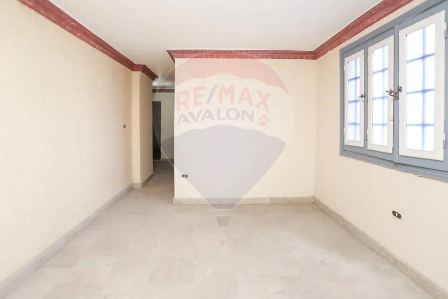 Administrative office for rent 60m Al-Mansheya (Othman Abaza St. - Al Sabaa Banat)