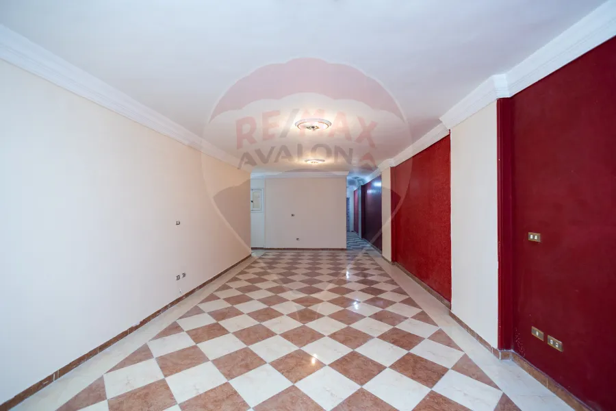 Apartment For rent 150 m Al-Hadara (Galal El-Din El-Desouky st.)