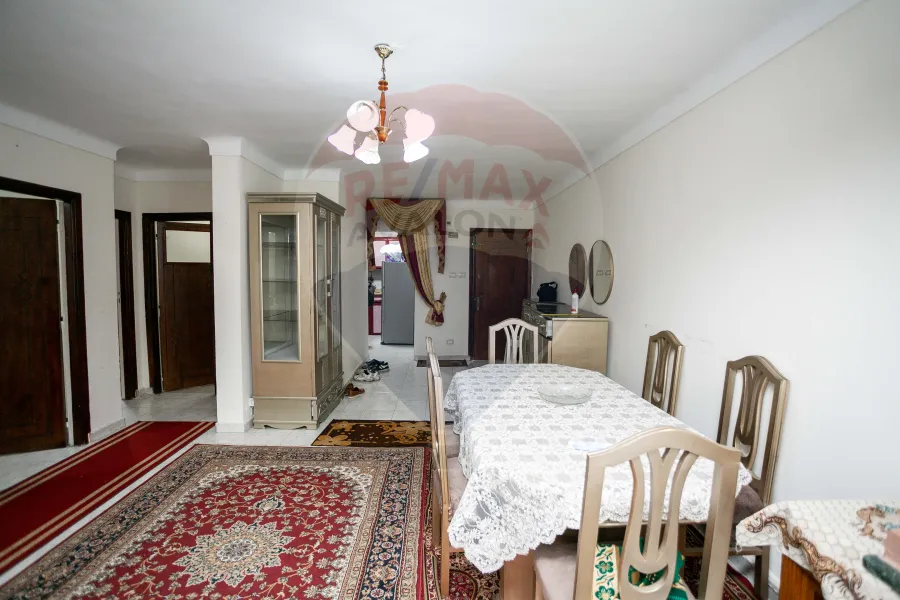 شقة للبيع 135 م سبورتنج (ش طيبة)