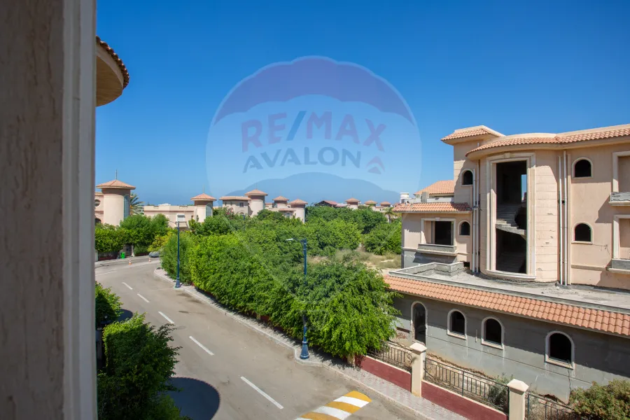 فيلا توين هاوس للبيع 370 م كينج مريوط (كومباوند العروبة رويال)