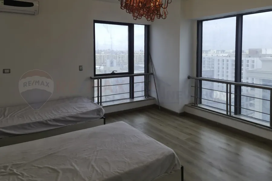 Apartment for sale 225 m Smouha (El-Gesh Towers)