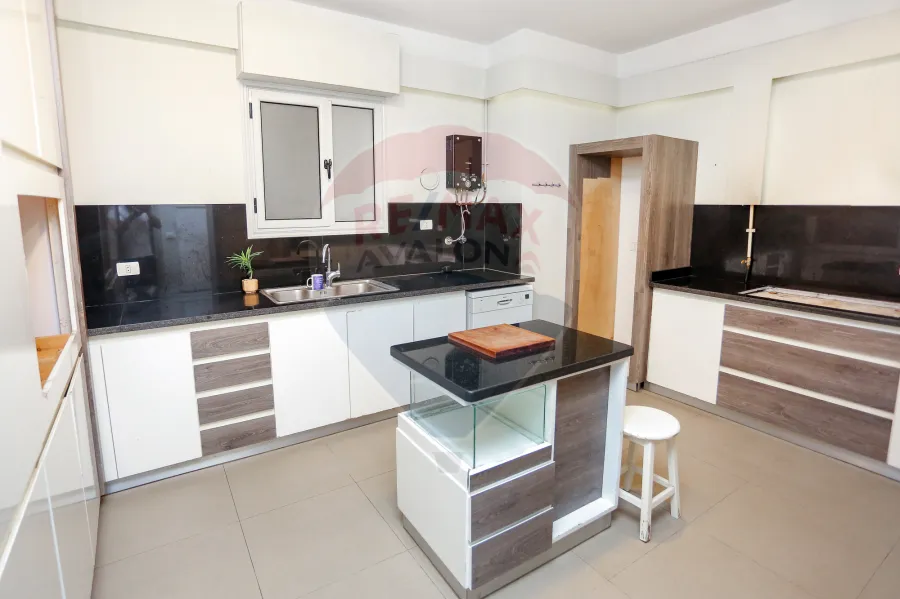 شقة للبيع  306 م كفرعبده