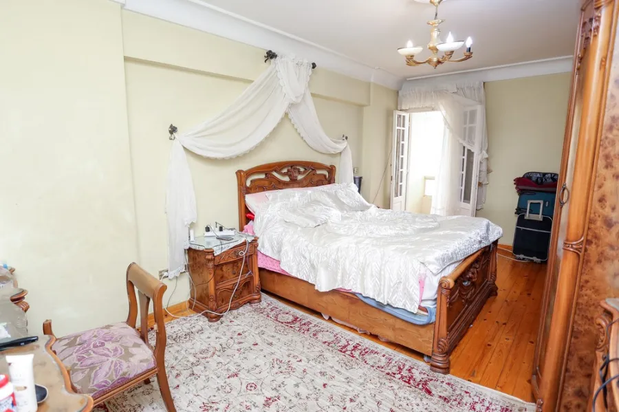 Apartment For Sale 170m Camp Chizar (Ahmed Kamha st. - Behind Faculty Of Engineering)