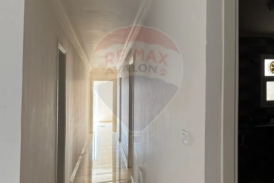 شقة للبيع 235 م  كينج مريوط (ليك سايد)