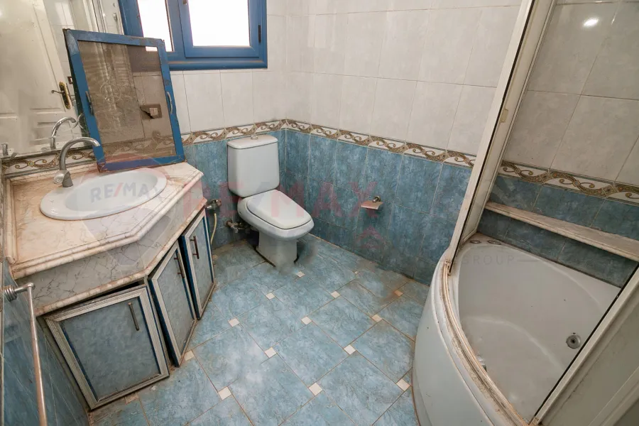 Apartment for sale 216 m Louran (Abu Qir St.)