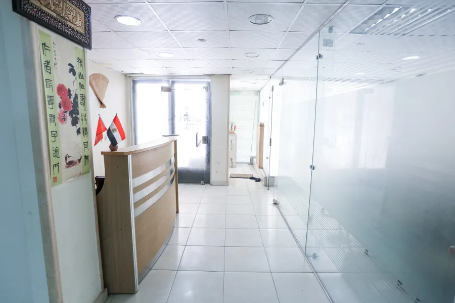 مكتب مفروش للايجار 200 م سيدى بشر بحرى ( ش علي هيبة )