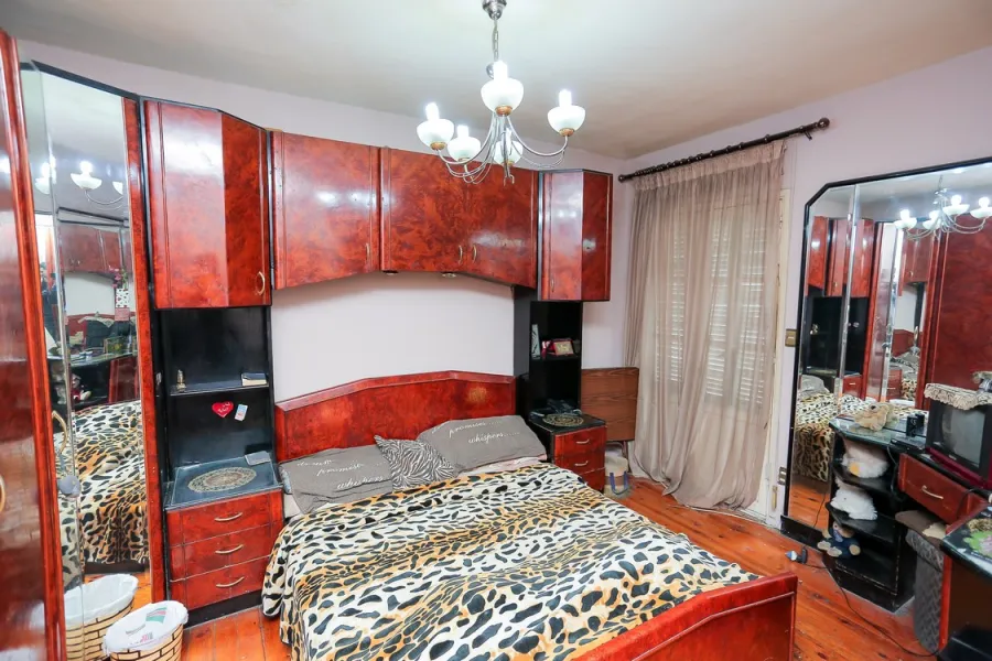 شقة للايجار مفروش 115م رشدى (على الترام مباشرة - أبراج المعمارى)