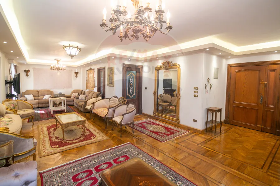 Apartment for sale 223 m Smouha (Hassan Allam St.)