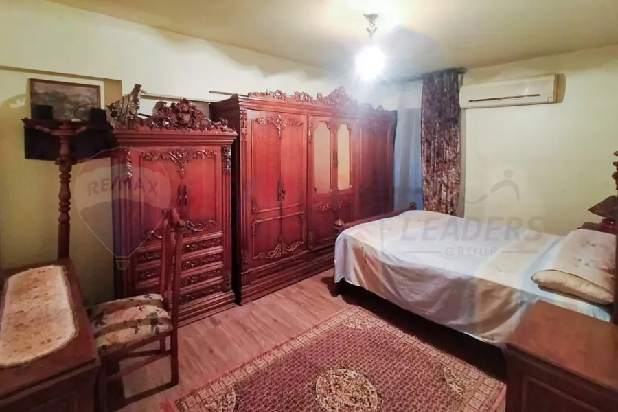 Furnished apartment for rent 230 m Roushdy (Al-Maaskar Al-Romani Street)