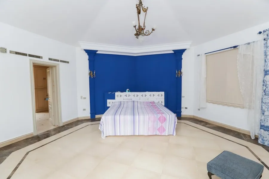 فيلا مفروش للايجار 2980م بكينج مريوط  (بكومباوند اللوتس - ش محمد رشيد)