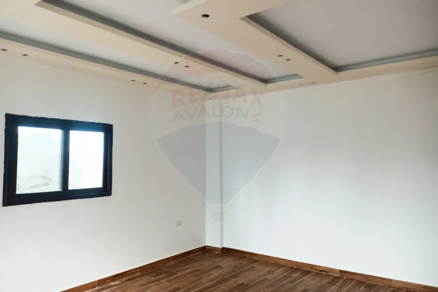 Villa For Sale 500 m King Marriout (Next To Khattab Qasis)