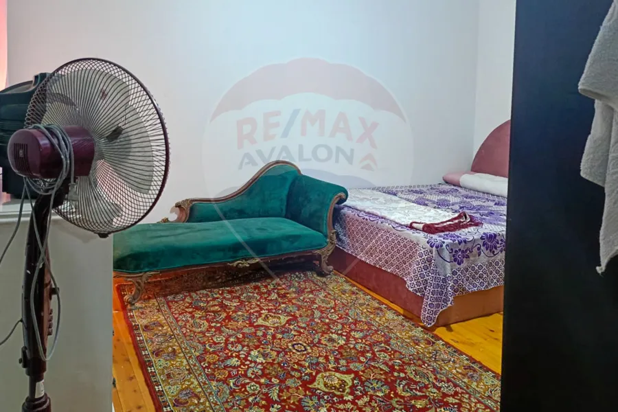 شقة للبيع 138 م بوكلي (أمام فتح الله ستانلي)