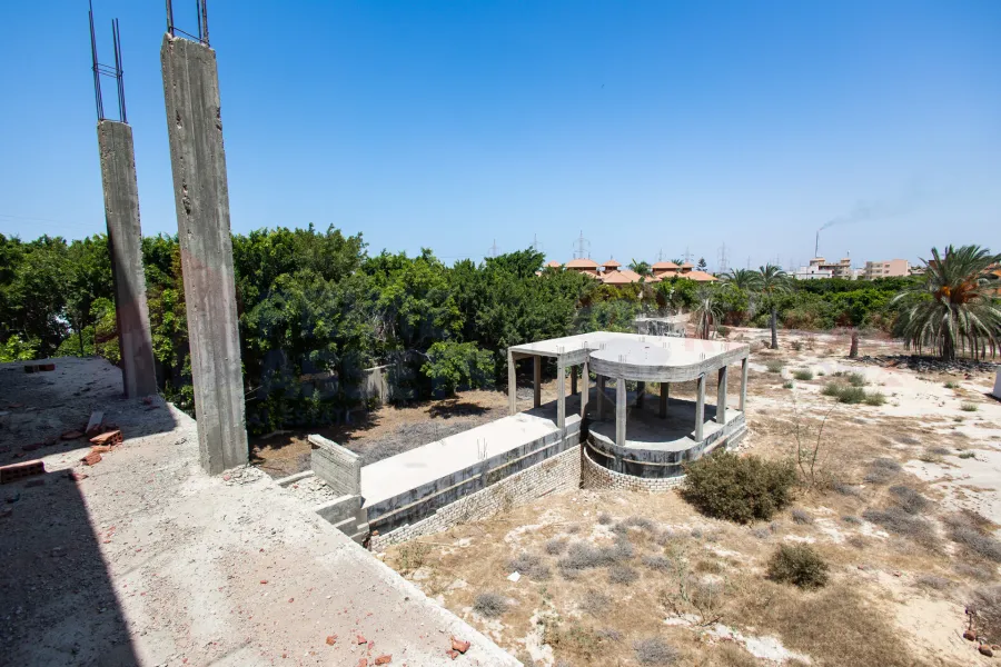 قصر للبيع 8,000 م كينج مريوط (ش قرطبة)