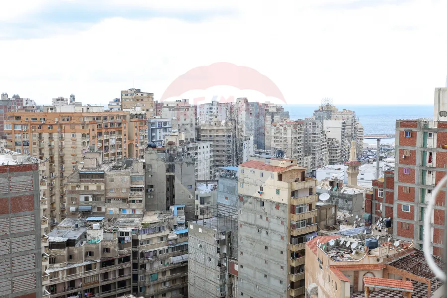 Apartment For Sale 80 m Sidi Gaber (Steps From Mosheir St.)