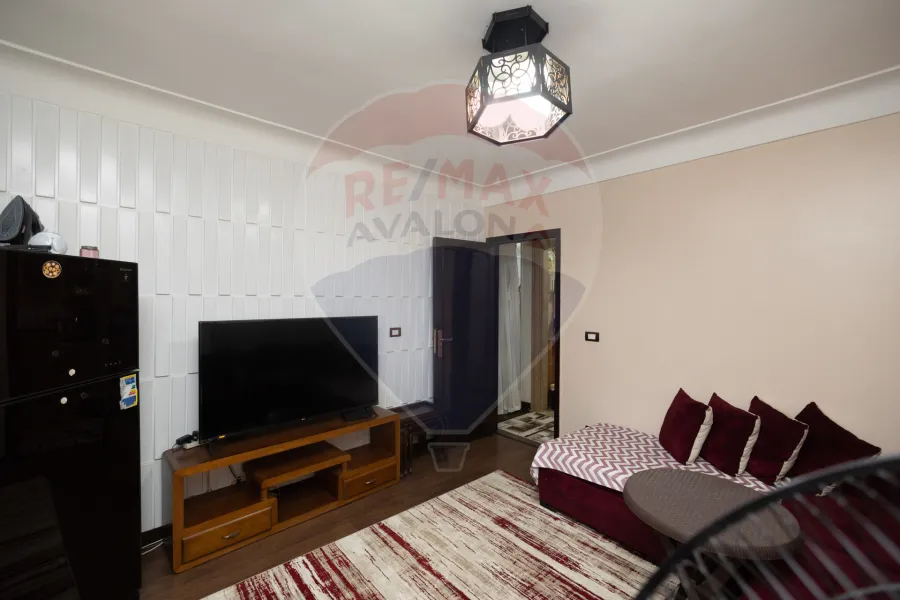 Apartment for sale 160m Miami (steps from Al-assawy st.)