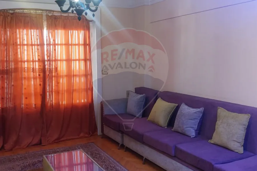 شقة للإيجار المفروش 130 م كفر عبده (فيو حديقة اللنبي)