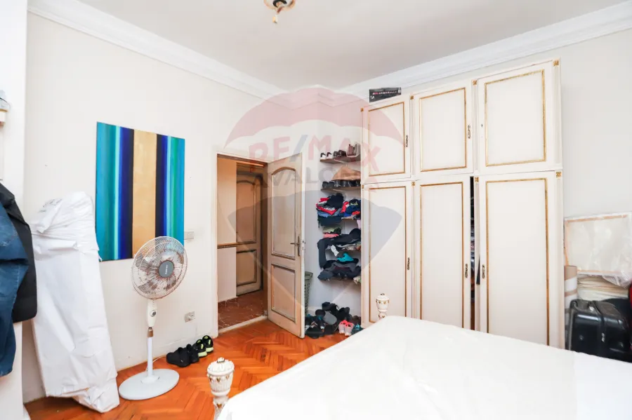 Apartment for sale 353 m Kafr Abdo (steps from El Lebieny Park)