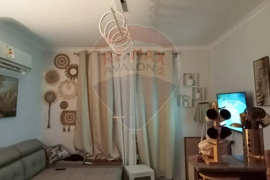 Chalet for sale (Sea View - Ras Al-Hikma) 85 m