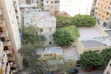 شقة للبيع 140 م فلمنج (ش احمد توفيق )