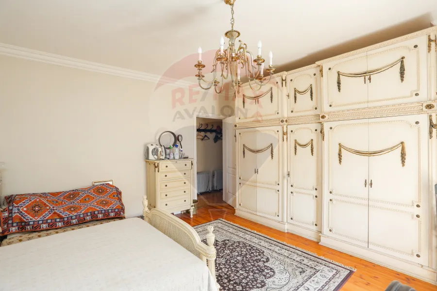 Apartment for sale 400 m Kafr Abdo (steps from al lemby garden)