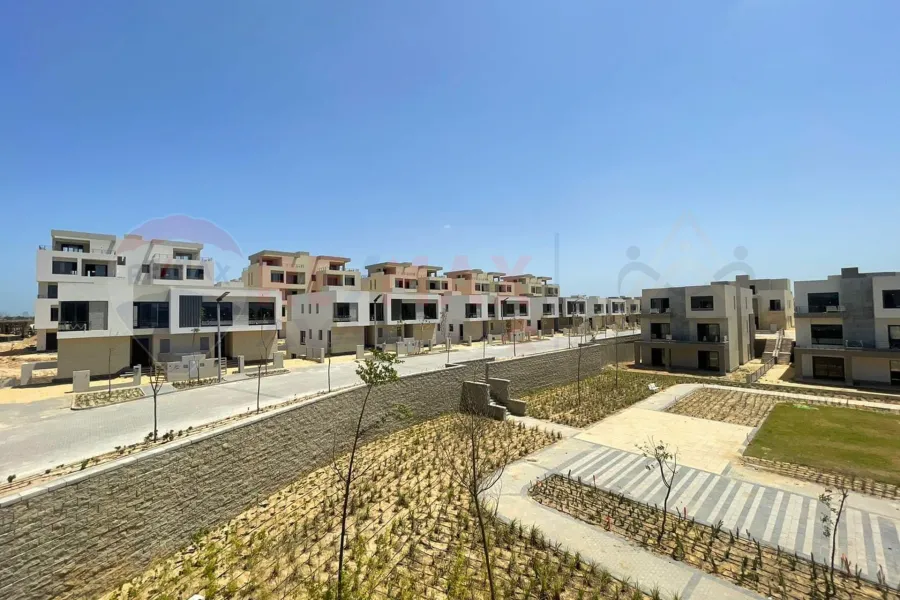 Stand alone villa for sale 398 m (Palm Hills Alexandria)