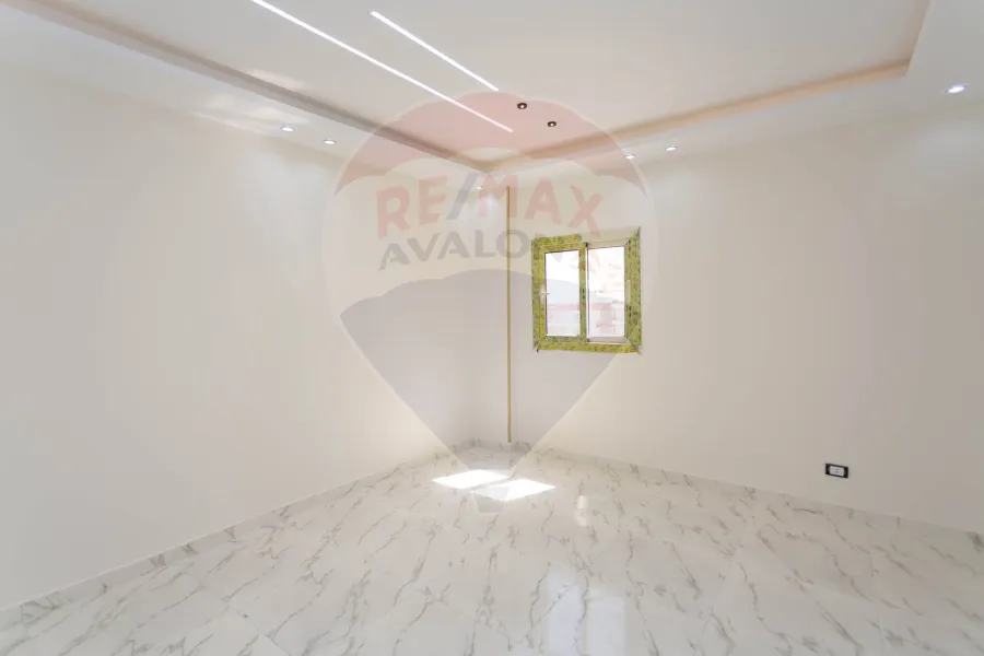 Apartment for sale 135 m Al-Asafra (Directly on the sea)