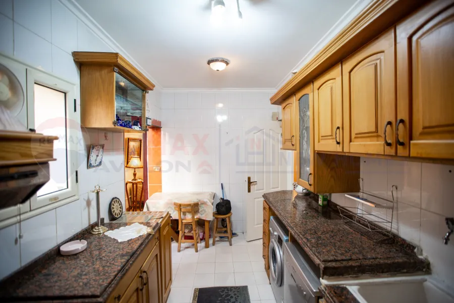 Furnished apartment for rent 210 m Smouha (Golden Square)