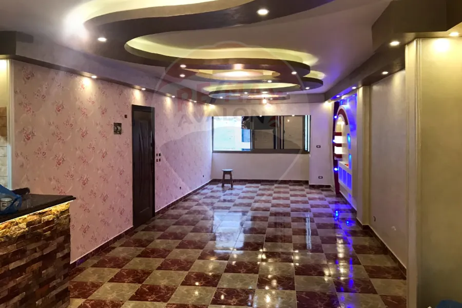 شقة للبيع 126 م المندرة (متفرع من ش جمال عبد الناصر)