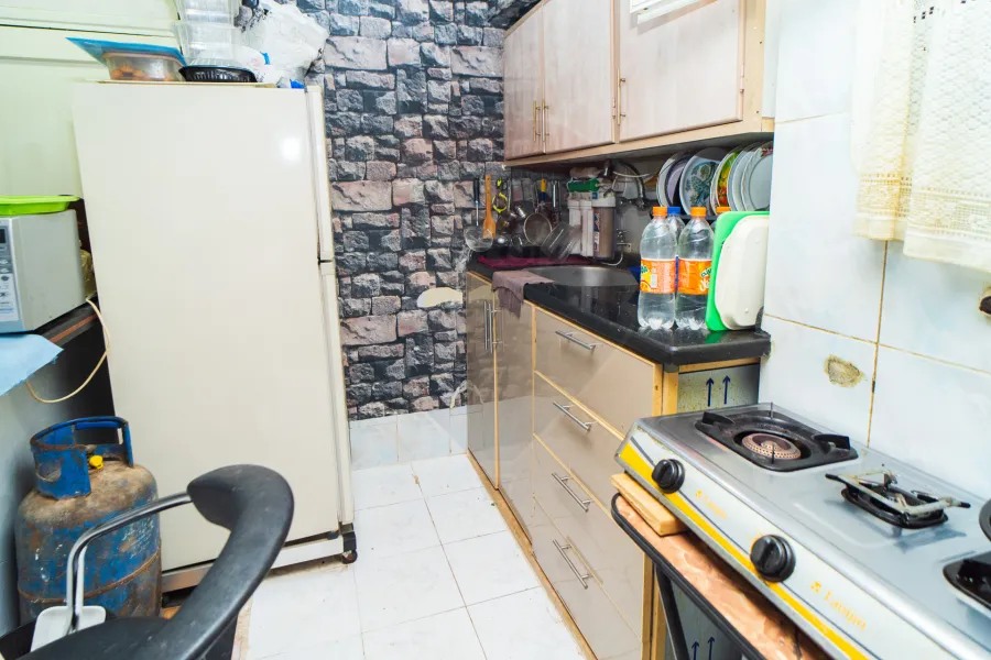 شقة للبيع 110 م المعمورة الشاطئ (ش الشرطة)