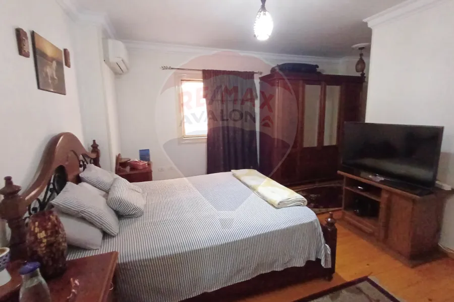 شقة للبيع 185 م كفر عبده (ميدان سانت جيني)