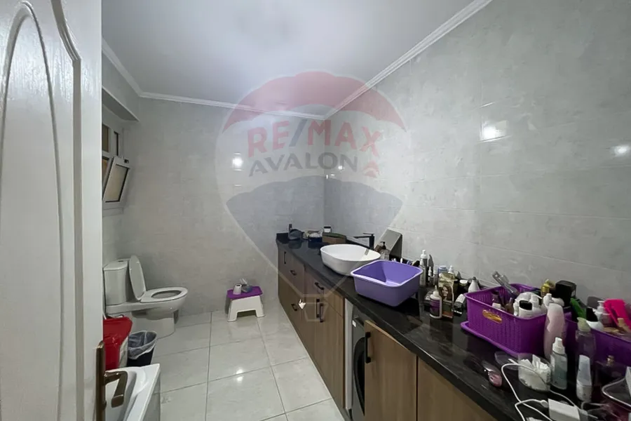 Apartment for sale 219 m Kafr Abdo (Sakina Bint Al Hussein St.)