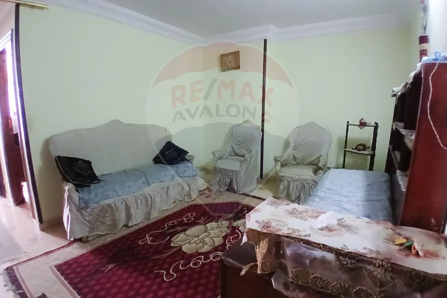 شقة للبيع 80 م فيكتوريا (خطوات من شارع ابوقير)