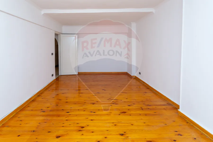 Apartment for rent 250 m Smouha (Al-Qadah Division)