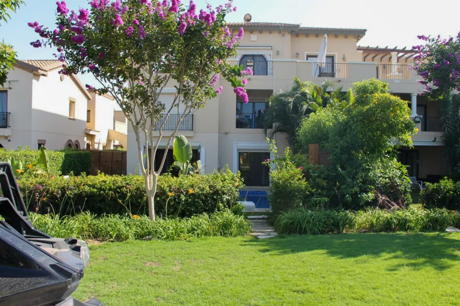 فيلا ستاند ألون للبيع (مراسي - ڤيرونا) 440 م