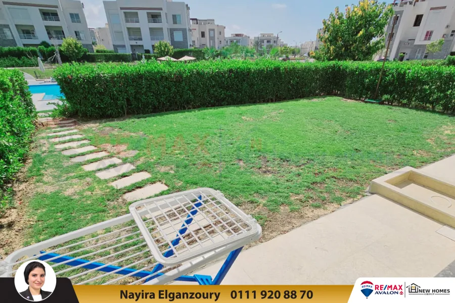 شاليه بحديقة للبيع 144 م الساحل الشمالي ( قرية امواج)